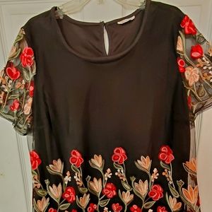 REDUCED Beautiful Springtime top